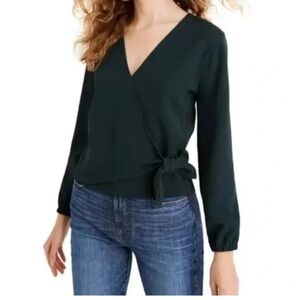 Madewell Texture & Thread Crepe Wrap Top